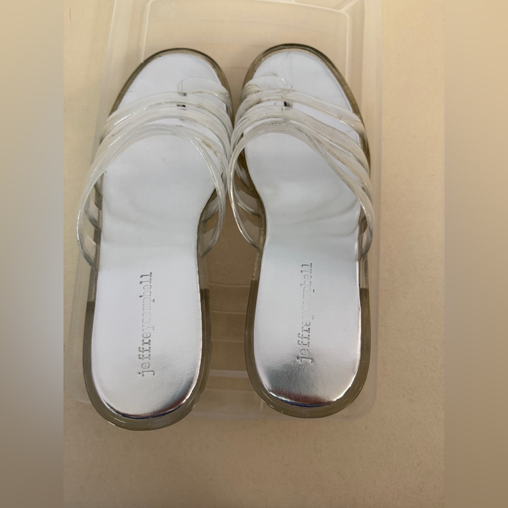 Jeffrey Campbell Pectin Women’s Sandal size 9.